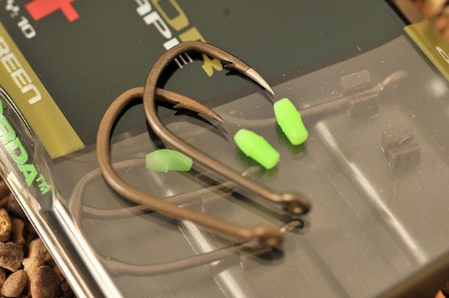 Крючки карповые Korda Kaptor Wide Gape Barbless