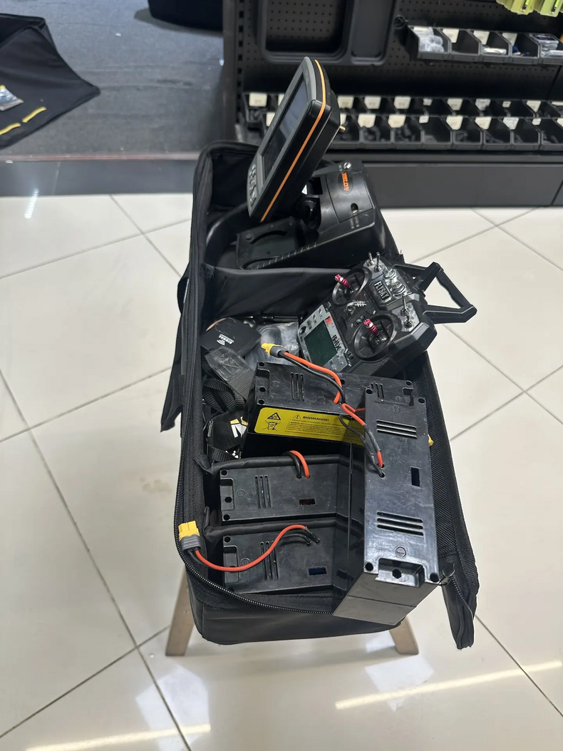 Кораблик для прикормки Carpboat Toslon Xboat 730 +  Эхолот TF-740 GPS+Xpilot  б/у