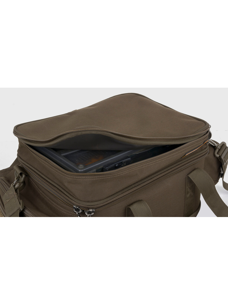 Низкопрофильная сумка FOX Voyager Low Level Carryall, изображение 4 Низкопрофильная сумка FOX Voyager Low Level Carryall, изображение 4