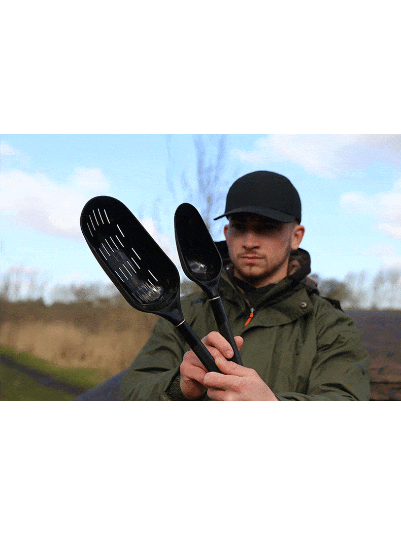 Ковш для прикормки FOX Particle Baiting Spoon с дренажными отверстиями, изображение 4 Ковш для прикормки FOX Particle Baiting Spoon с дренажными отверстиями, изображение 4