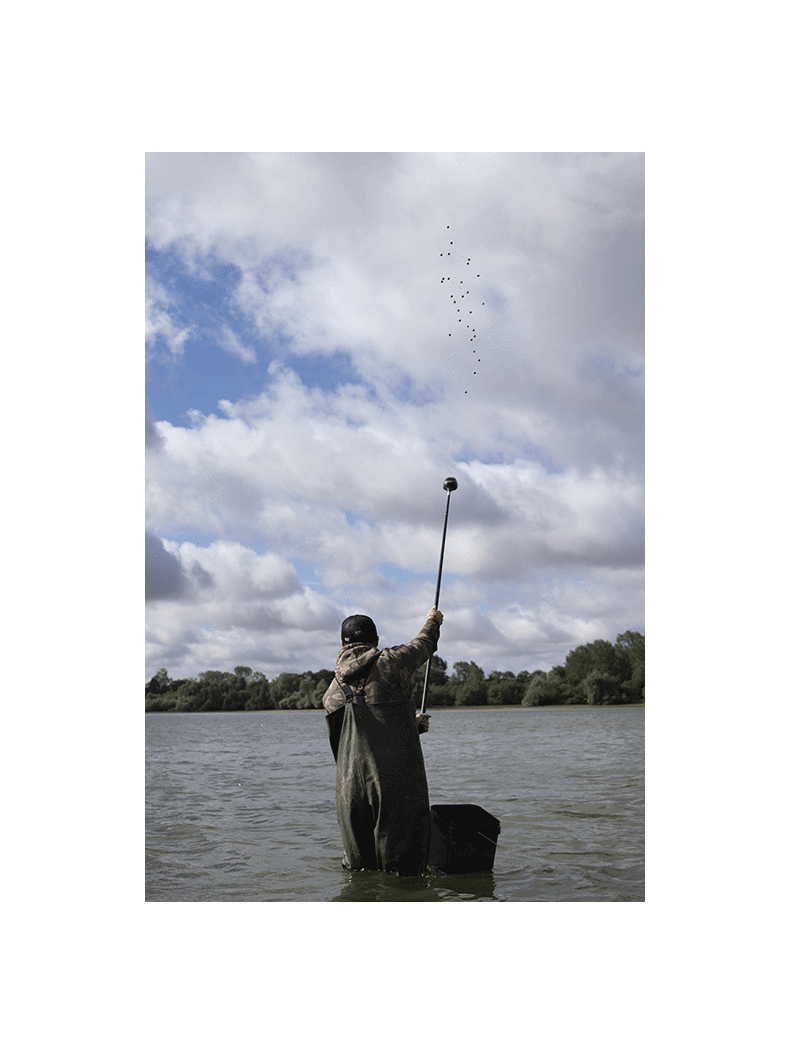 Ковш для прикармливания FOX Distance Baiting Spoon, изображение 4 Ковш для прикармливания FOX Distance Baiting Spoon, изображение 4