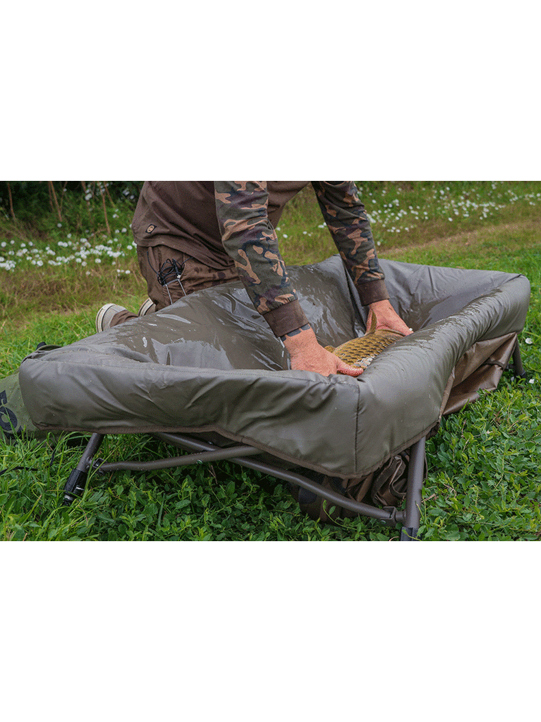 Безопасный мат на ножках FOX Carpmaster Cradle, Размер: Standart, изображение 20 Безопасный мат на ножках FOX Carpmaster Cradle, Размер: Standart, изображение 20