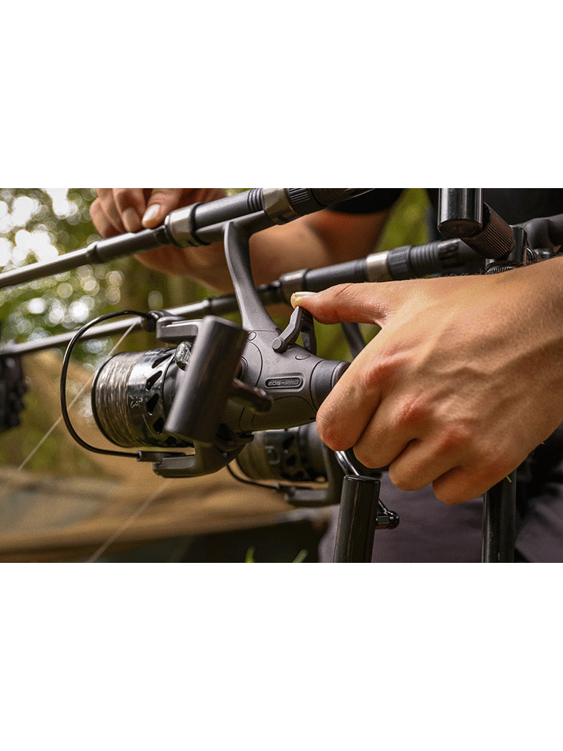 Катушка с бейтранером FOX EOS 10000 PRO, изображение 15