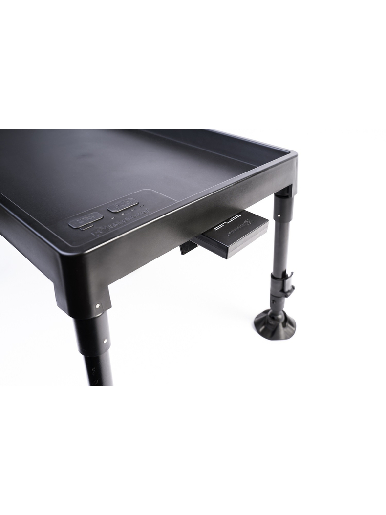 Стол с аккумулятором для зарядки Ridge Monkey Vault Tech Table, изображение 12 Стол с аккумулятором для зарядки Ridge Monkey Vault Tech Table, изображение 12