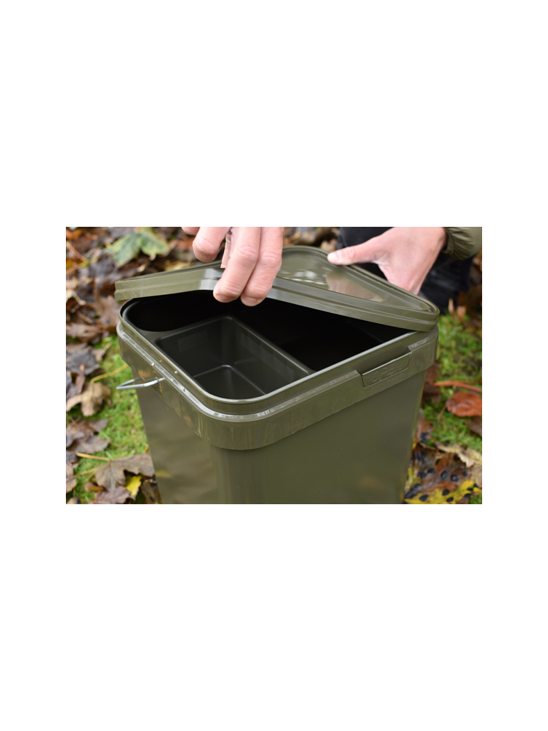 Контейнер для 17л ведра Trakker Heavy Duty Cuvette, изображение 2 Контейнер для 17л ведра Trakker Heavy Duty Cuvette, изображение 2