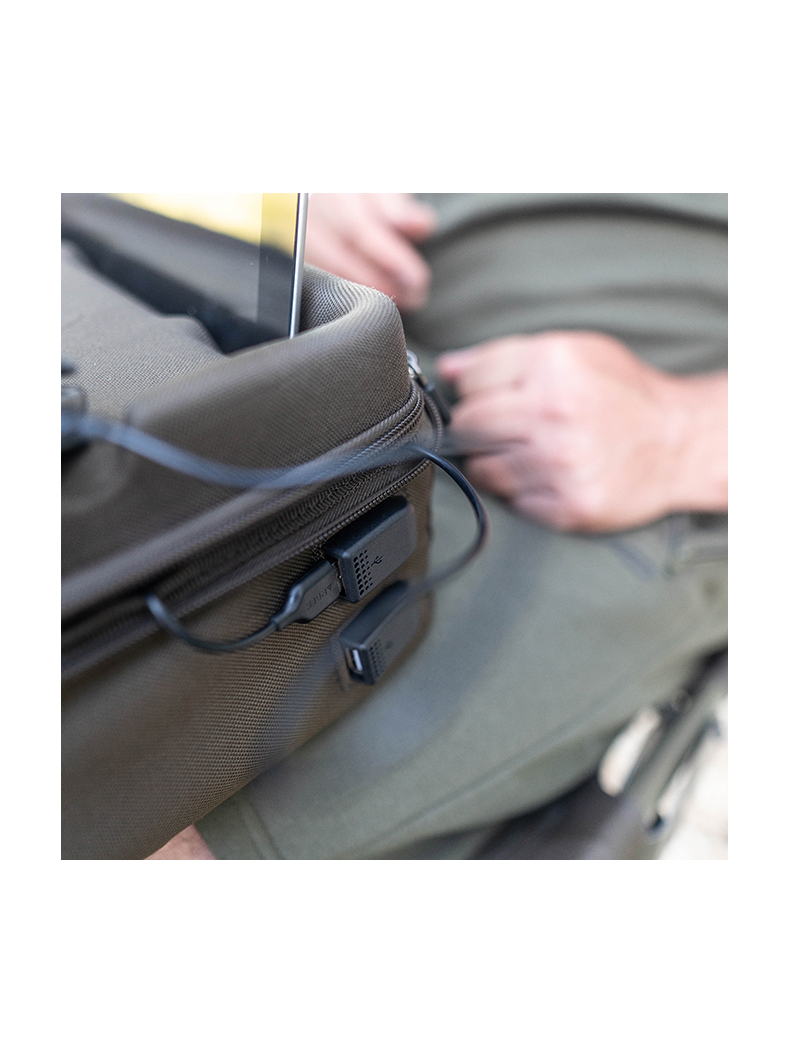 Сумка AVID CARP A-SPEC Tech Bag, изображение 7 Сумка AVID CARP A-SPEC Tech Bag, изображение 7
