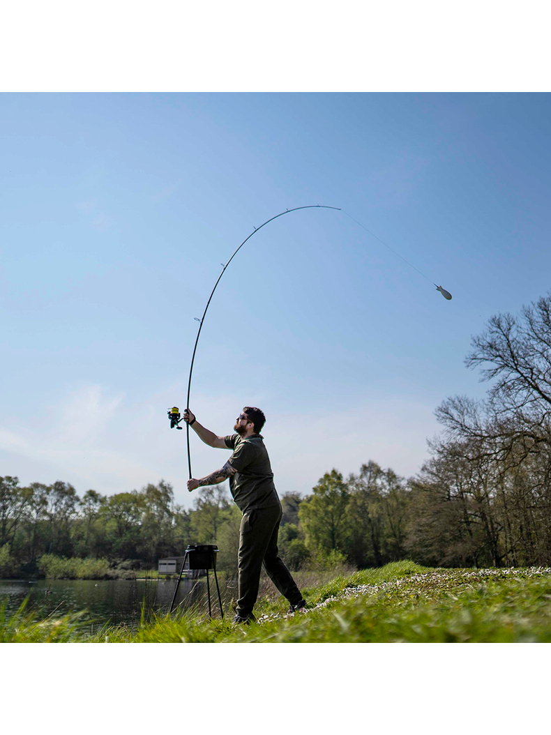 Прикормочная станция AVID CARP Lok Down Bucket Stand, изображение 9 Прикормочная станция AVID CARP Lok Down Bucket Stand, изображение 9