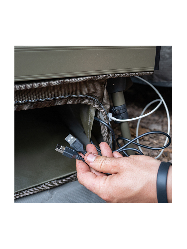 Монтажный столик двухъярусный с сумкой AVID CARP Double Decker Bivvy Organizer, изображение 8 Монтажный столик двухъярусный с сумкой AVID CARP Double Decker Bivvy Organizer, изображение 8