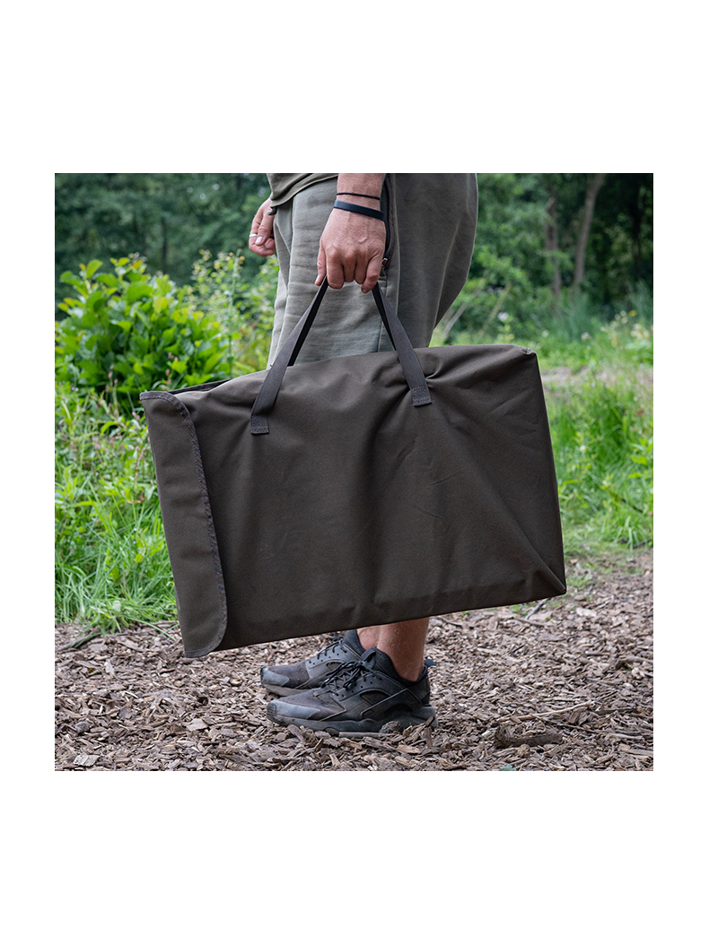 Монтажный столик двухъярусный с сумкой AVID CARP Double Decker Bivvy Organizer, изображение 9 Монтажный столик двухъярусный с сумкой AVID CARP Double Decker Bivvy Organizer, изображение 9