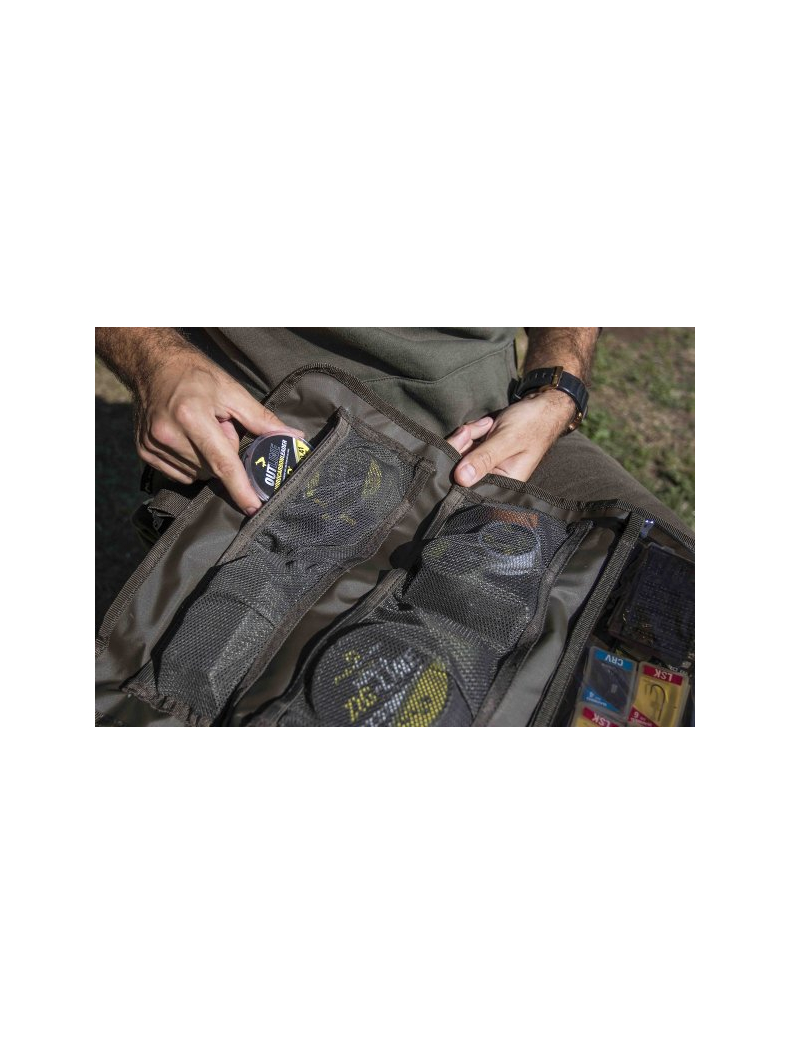 Органайзер непромокаемый AVID CARP Stormshield Tackle Roll, изображение 5 Органайзер непромокаемый AVID CARP Stormshield Tackle Roll, изображение 5