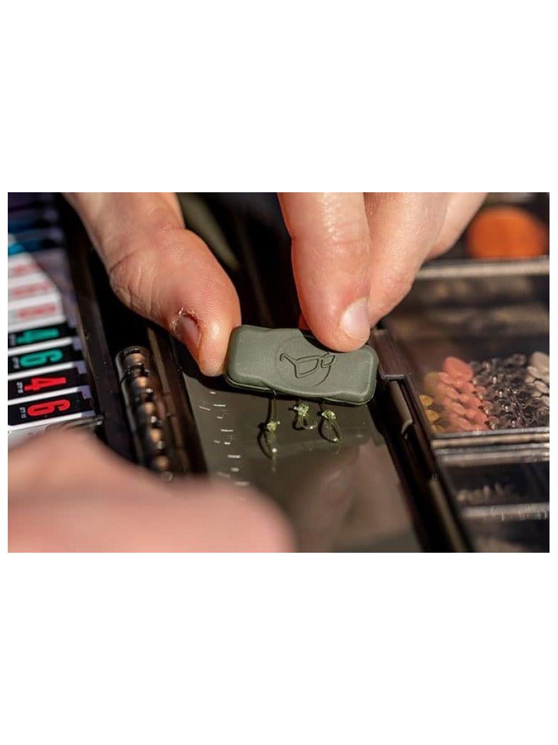 Магнит для коробки Korda Rig Tray Magnet, изображение 4 Магнит для коробки Korda Rig Tray Magnet, изображение 4