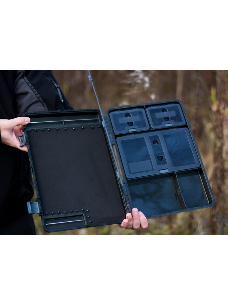 WYCHWOOD Набор коробок с поводочницей RIG BOX, изображение 2 WYCHWOOD Набор коробок с поводочницей RIG BOX, изображение 2