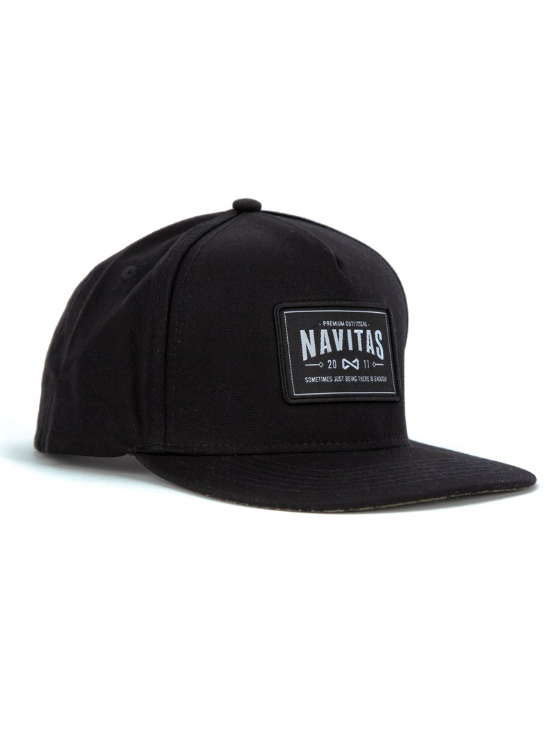 Бейсболка NAVITAS MFG Black Snapback Cap Бейсболка NAVITAS MFG Black Snapback Cap