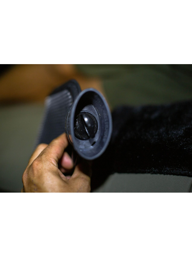 Грелка Ridge Monkey XL Hot Water Bottle, изображение 10 Грелка Ridge Monkey XL Hot Water Bottle, изображение 10