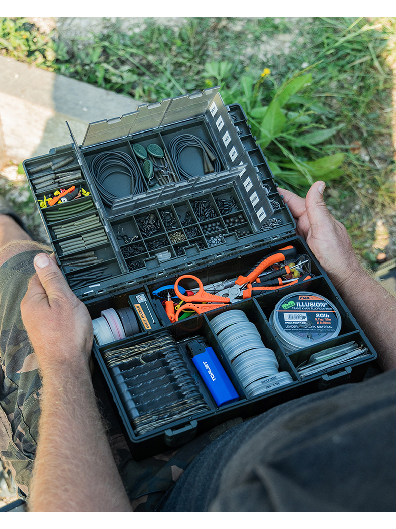 Текл бокс FOX Medium Tackle Box EDGES, изображение 6 Текл бокс FOX Medium Tackle Box EDGES, изображение 6
