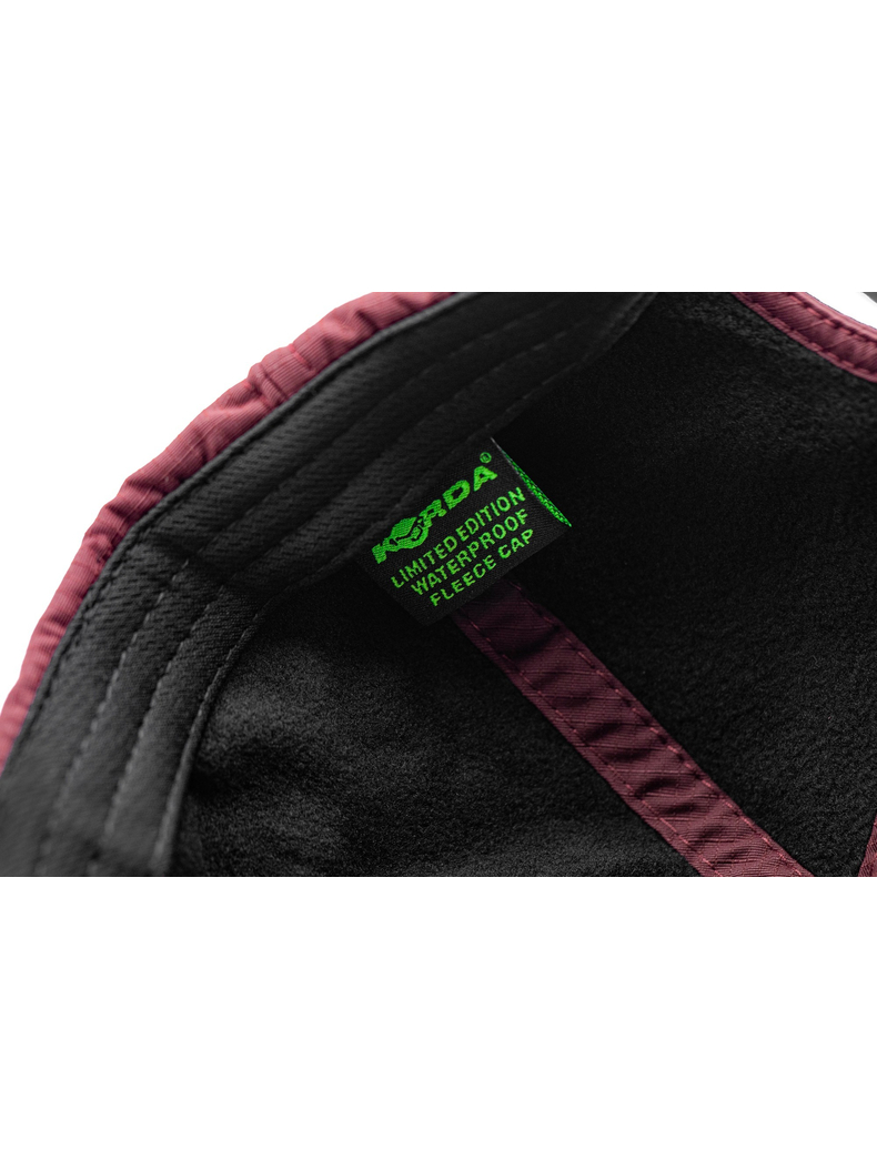 Кепка влагозащищенная KORDA Kore LE Fleece Burgundy, изображение 2 Кепка влагозащищенная KORDA Kore LE Fleece Burgundy, изображение 2