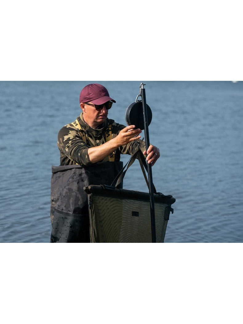 Кепка влагозащищенная KORDA Kool Waterproof Cap Burgundy, изображение 5 Кепка влагозащищенная KORDA Kool Waterproof Cap Burgundy, изображение 5