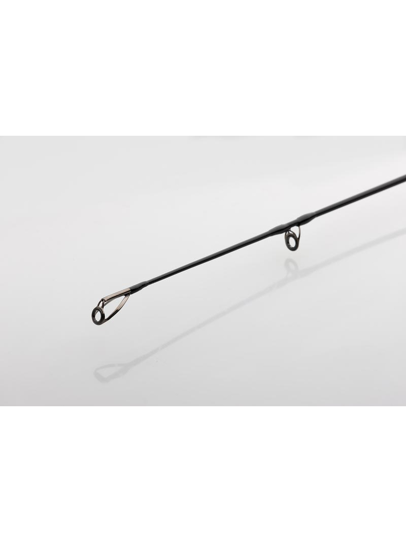 Удилище на сома MADCAT® BLACK SPIN G2 - 2.40m / 40-150g, изображение 2 Удилище на сома MADCAT® BLACK SPIN G2 - 2.40m / 40-150g, изображение 2