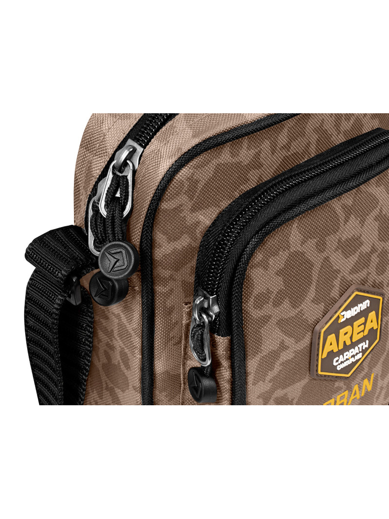 Сумка для документов DELPHIN CARPATH Area URBAN Crossbody Bag, изображение 2 Сумка для документов DELPHIN CARPATH Area URBAN Crossbody Bag, изображение 2