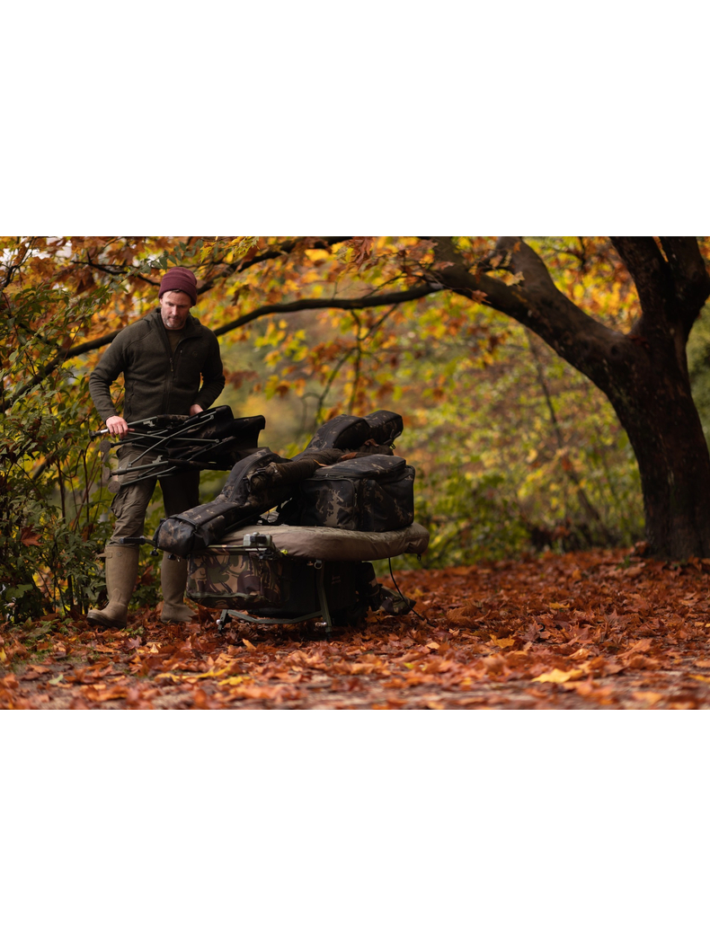 Сумка для буз баров KORDA Compac Buzz Bar Bag Dark Kamo, Размер: Small, изображение 3 Сумка для буз баров KORDA Compac Buzz Bar Bag Dark Kamo, Размер: Small, изображение 3
