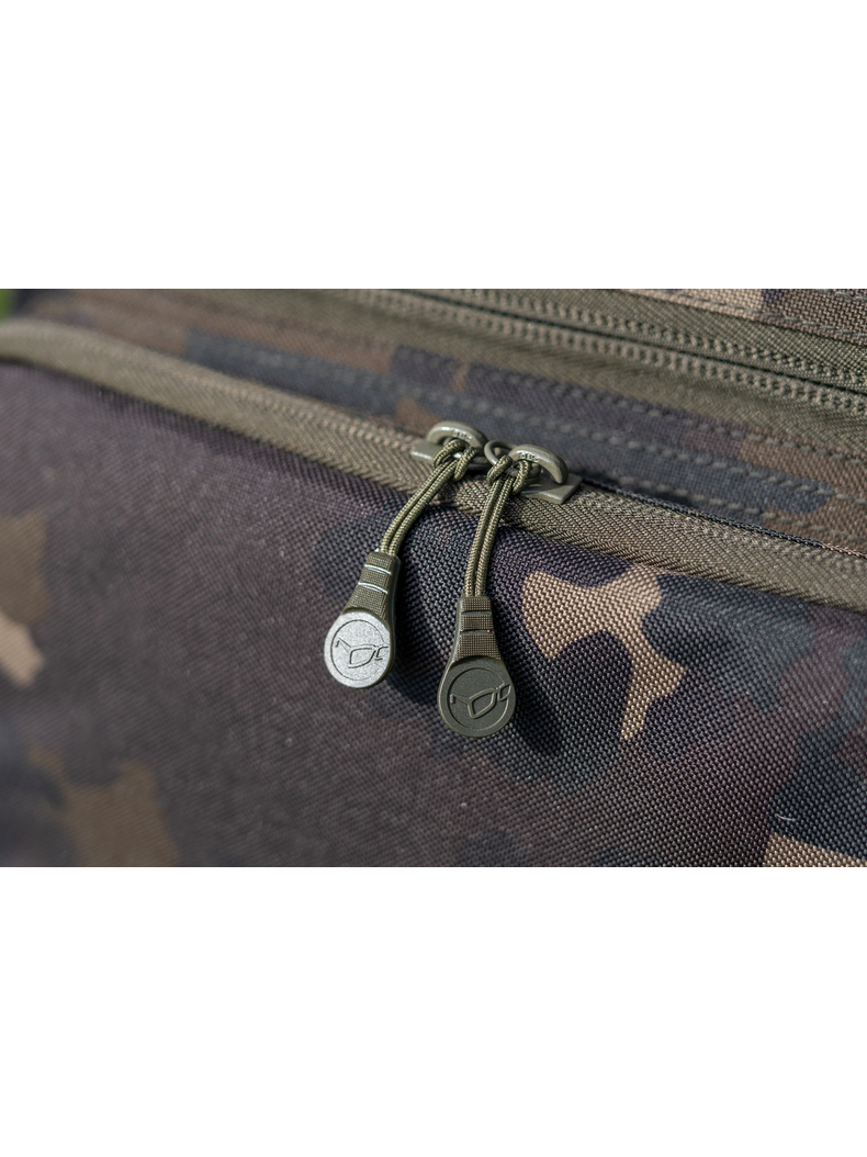 Термосумка KORDA Compac Cool Bag Dark Kamo Small, изображение 3 Термосумка KORDA Compac Cool Bag Dark Kamo Small, изображение 3