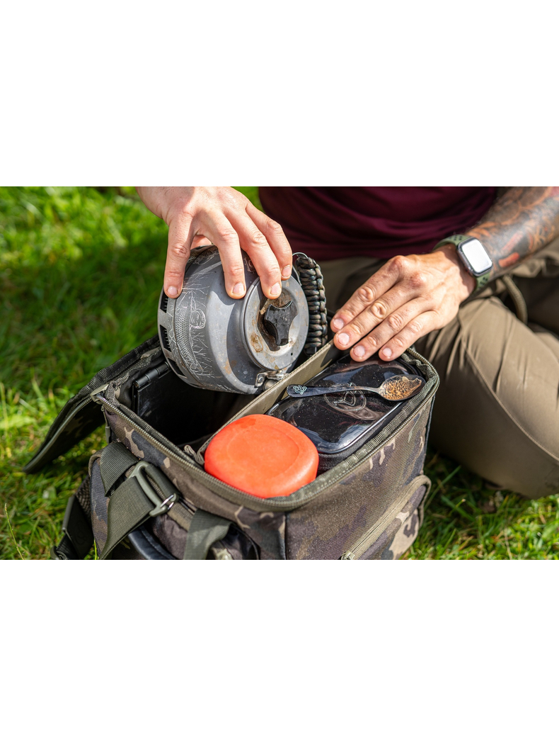 Сумка для посуды KORDA Compac Cookware Bag Dark Kamo, изображение 4 Сумка для посуды KORDA Compac Cookware Bag Dark Kamo, изображение 4