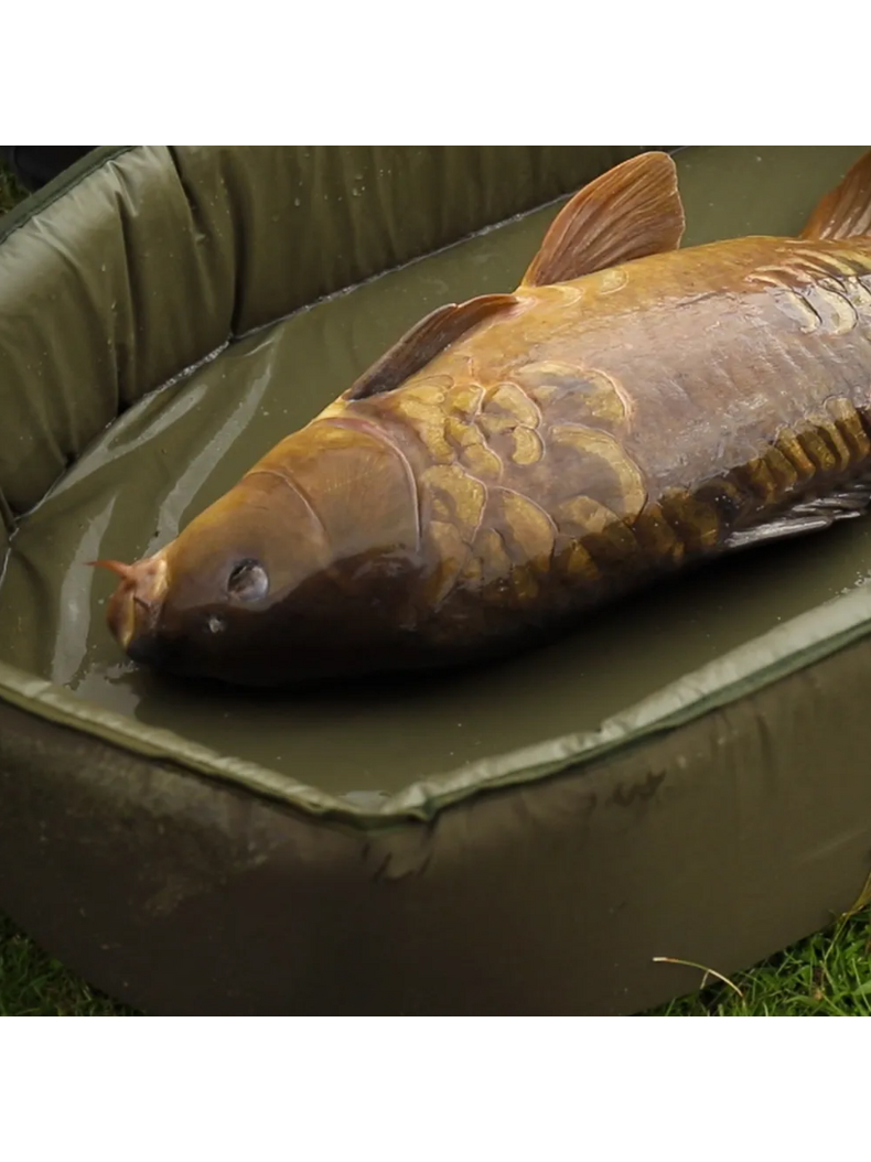 Мат для бережного обращения с рыбой Trakker Sanctuary Self Inflating Crib XL, изображение 4