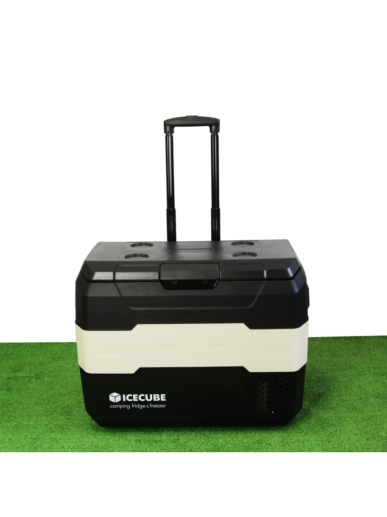 Компрессорный автохолодильник ICE CUBE IC52