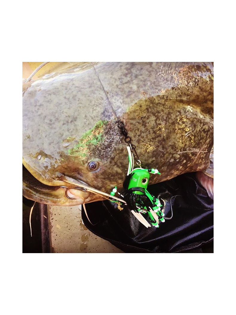 Блесна вертикальная MADCAT® CLONK TEASER THE ORIGINAL Treble Hook №2/0 - 100g - GREEN, изображение 5 Блесна вертикальная MADCAT® CLONK TEASER THE ORIGINAL Treble Hook №2/0 - 100g - GREEN, изображение 5