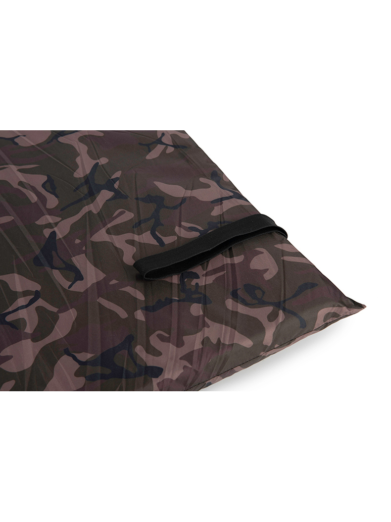 Мат для бережного обращения с рыбой FOX Camo Flat Mat, изображение 2 Мат для бережного обращения с рыбой FOX Camo Flat Mat, изображение 2