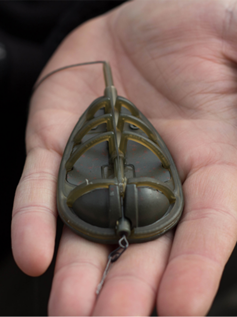 Кормушка методная AVID CARP Carp Method Feeder - Small 2.0oz, Размер: Маленькая (Small), Вес: 56.7 г (2.0 oz), изображение 3