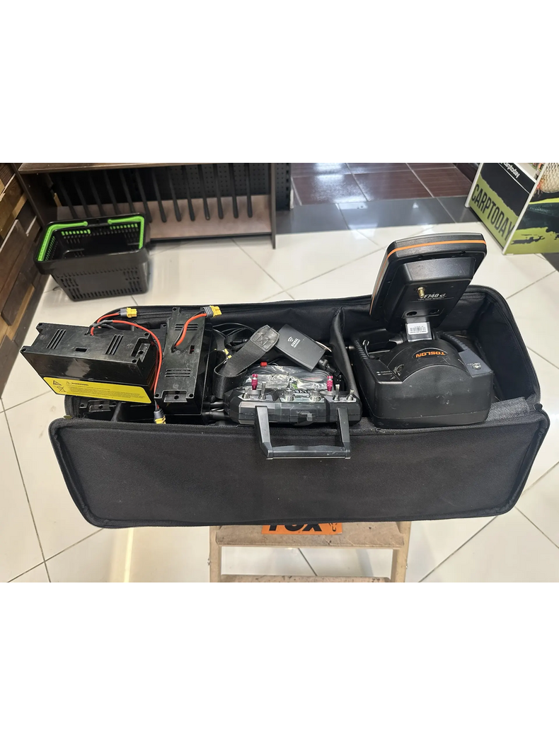 Кораблик для прикормки Carpboat Toslon Xboat 730 +  Эхолот TF-740 GPS+Xpilot  б/у, изображение 9