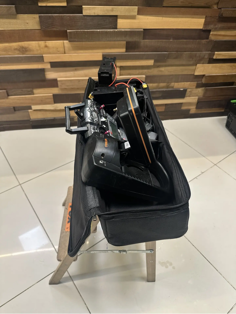 Кораблик для прикормки Carpboat Toslon Xboat 730 +  Эхолот TF-740 GPS+Xpilot  б/у, изображение 8