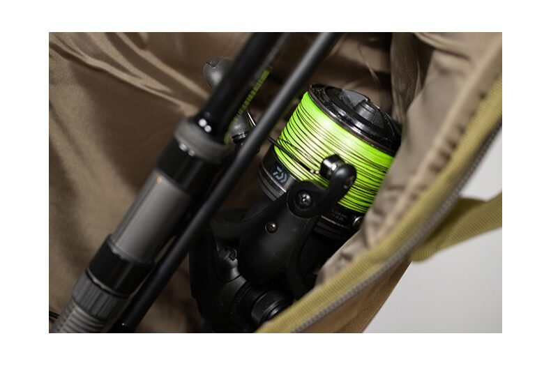 Чехол для удилища Korda Compac Padded Sleeve — фото 2 — CARPshop