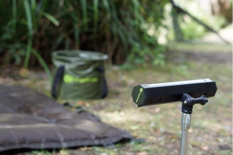 Держатель для фонаря с креплением на стойку Ridge Monkey Bivvy Lite Duo Bankstic — фото 2 — CARPshop
