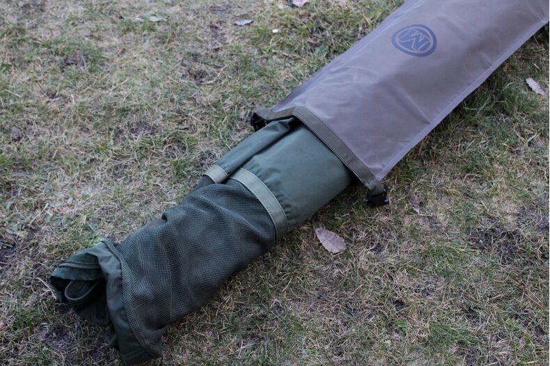 Чехол непромокаемый для подсачека или сумки для взвешивания MIVARDI Stink Bag — фото 6 — CARPshop