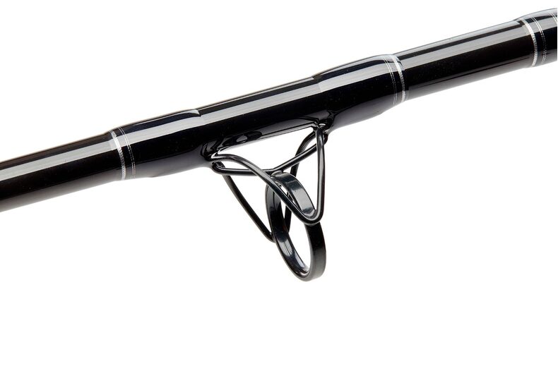 Удилище на сома MADCAT® BLACK HEAVY DUTY - 2.40m / 200-300g — фото 2 — CARPshop