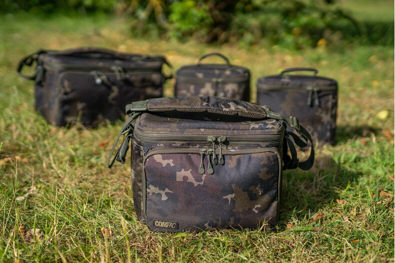 Термосумка KORDA Compac Cool Bag Dark Kamo Large — фото 2 — CARPshop
