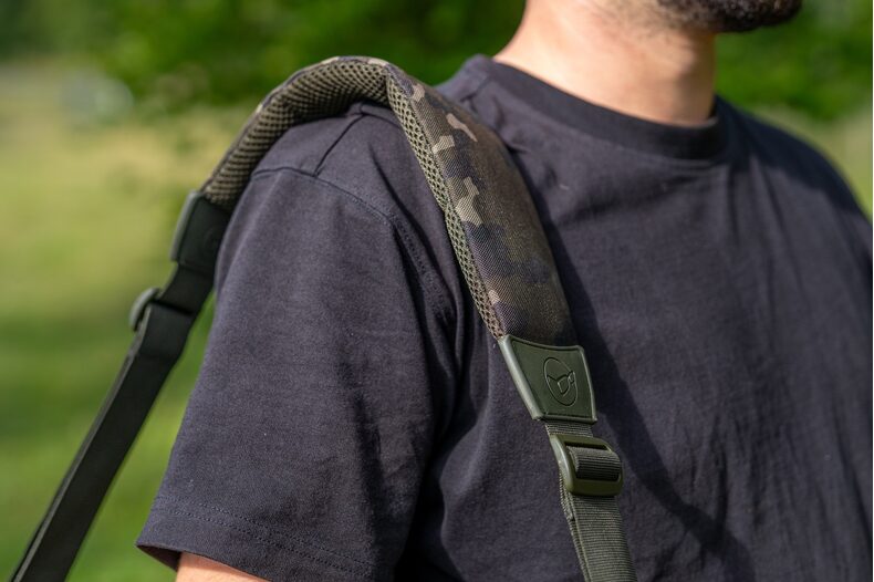 Термосумка KORDA Compac Cool Bag Dark Kamo Large — фото 5 — CARPshop