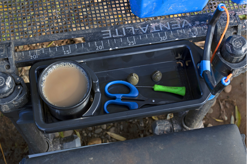 Столик для аксессуаров PRESTON Offbox Accessory Tray — фото 3 — CARPshop