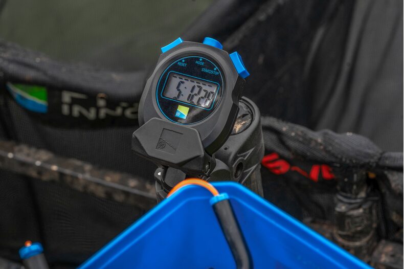 Часы-секундомер с креплением PRESTON Offbox Stopwatch — фото 5 — CARPshop