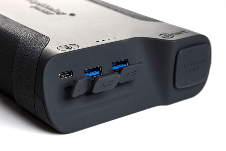 Аккумулятор для зарядки Ridge Monkey Vault C-Smart Powerbank — фото 11 — CARPshop