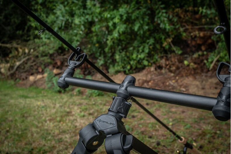 KORUM Подставка для 2 удилищ COMPACT RIVER TRIPOD — фото 3 — CARPshop