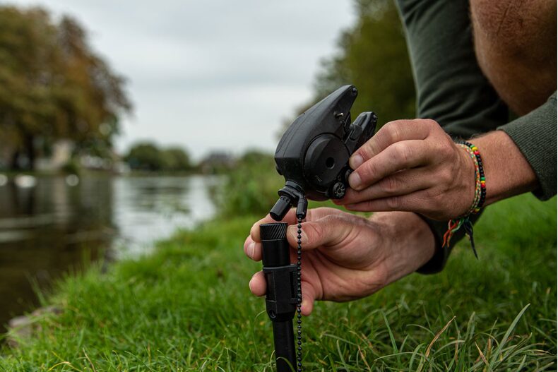 Стойка FOX Black Label QR Bankstick — фото 13 — CARPshop