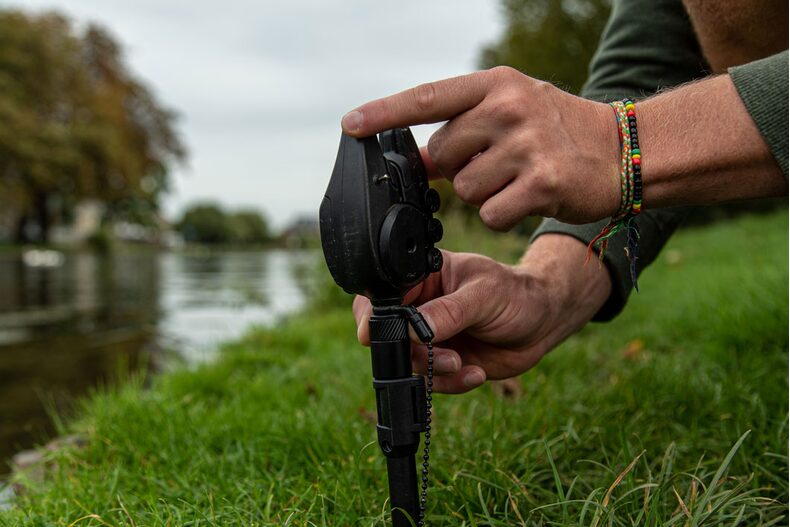 Стойка FOX Black Label QR Bankstick — фото 14 — CARPshop
