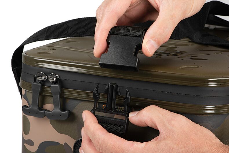 Водонепроницаемая термо-сумка FOX Aquos Camolite Сoolbag 30L — фото 10 — CARPshop