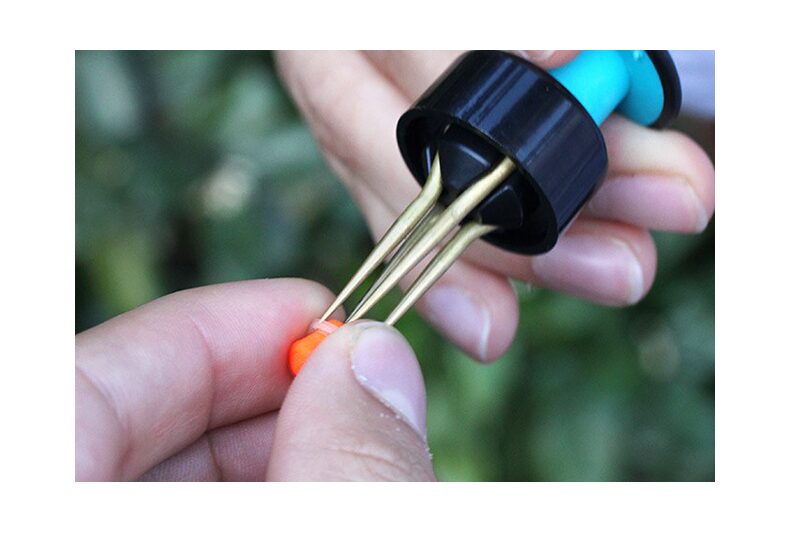 Инструмент для растягивания силиконовых колец Drennan Pellet Band Stretcher — фото 8 — CARPshop