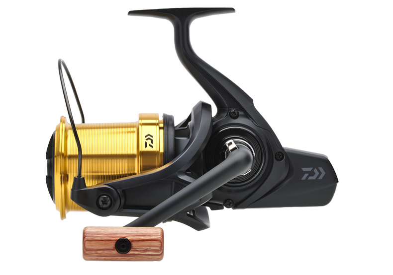 Катушка Daiwa 23 Emblem 45 SCW QD OT — фото 2 — CARPshop
