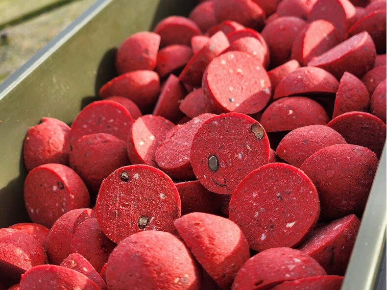 Бойлы Carptoday Baits Strawberry (Клубника) 1кг 20мм — фото 4 — CARPshop