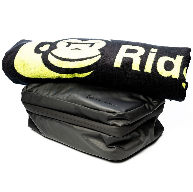 Сумочка с набором для личной гигиены Ridge Monkey LX Towel End Weatherproof Show — фото 5 — CARPshop